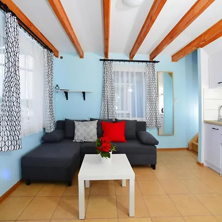 Modern Homes, Rewal-ferienhaus