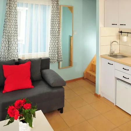 Modern Homes, Rewal-ferienhaus Rewal